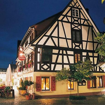 Gasthaus Storchen Hellas ハスラッハ・イム・キンツィクタール エクステリア 写真